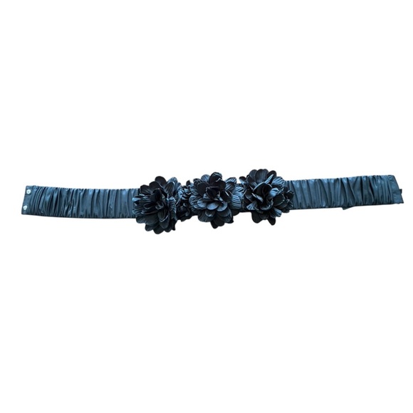 Zara elastic Y2K Black Floral Belt size 32 - Picture 1 of 4